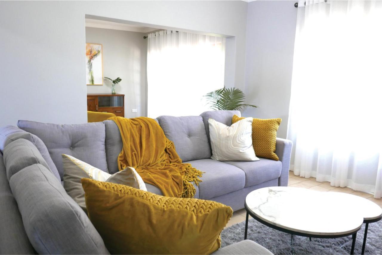 Waterside Cottages & Villas - Self Catering Gaborone Exterior foto